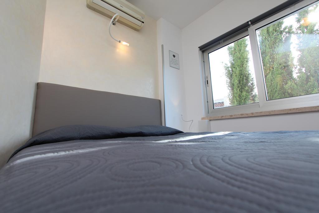 Apartment Lycia Rovinj Room photo